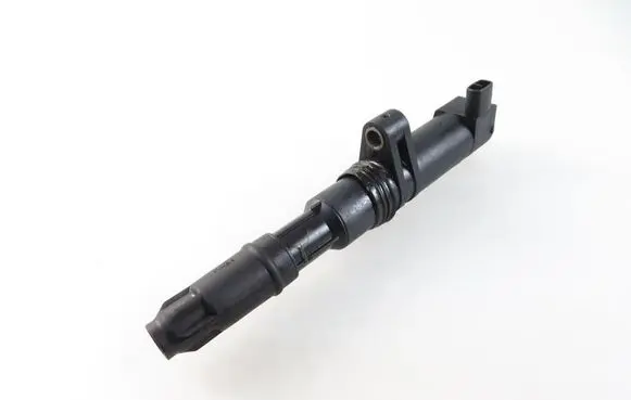 Renault Scenic I High voltage ignition coil 7700875000
