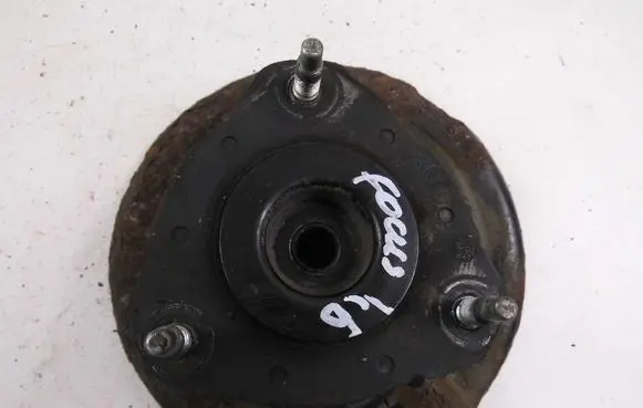 Ford Focus Front coil spring rubber mount 
