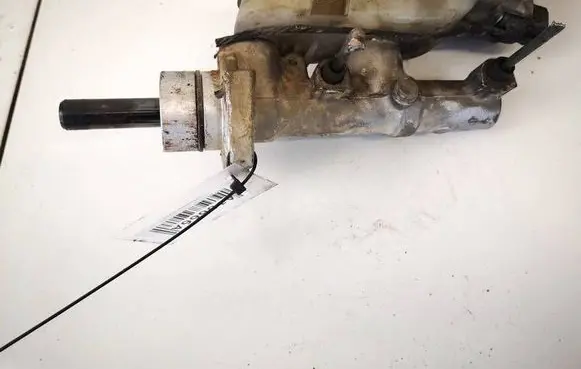 Mazda 6 Master brake cylinder
