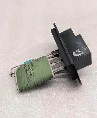 Chrysler Voyager Heater blower motor/fan resistor N1036001