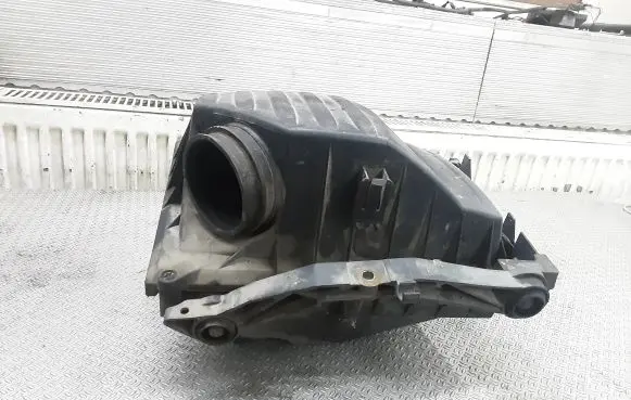 Opel Combo C Air filter box