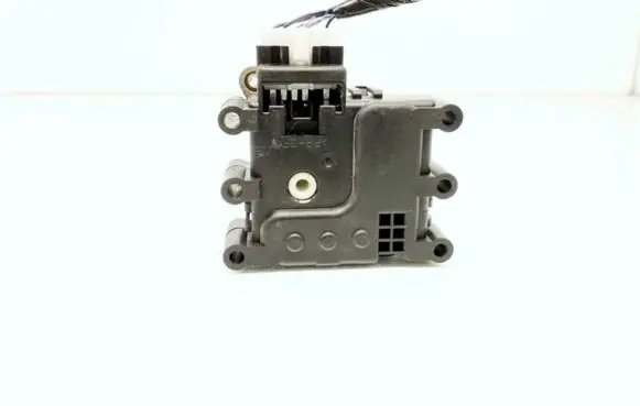 Mazda 5 Air flap motor/actuator 7W12F