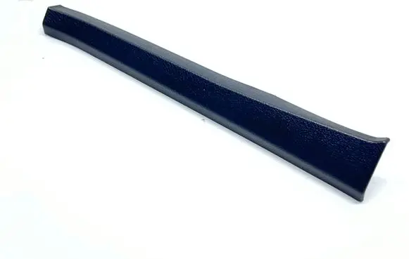 Volkswagen Touareg II Other sill/pillar trim element 7P0868237A