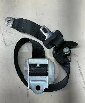 Dodge Challenger Rear seatbelt 2452354 6X7631 7202127637