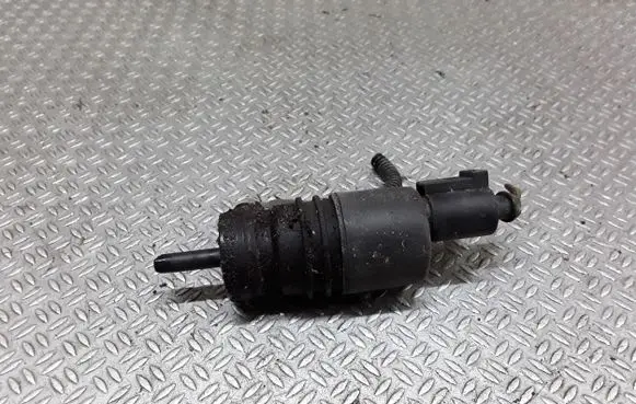 Audi A2 Windscreen/windshield washer pump