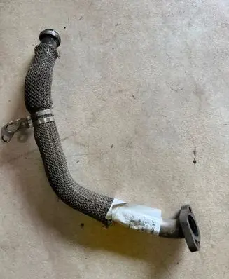 Land Rover Discovery 3 - LR3 EGR valve line/pipe/hose 
