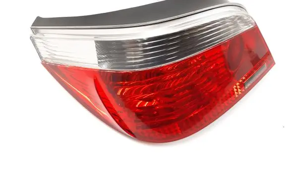 BMW 5 E60 E61 Rear/tail lights 6910767