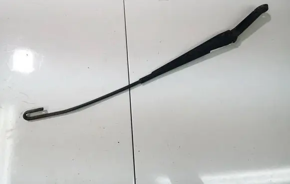 Opel Zafira A Front wiper blade arm 90582557