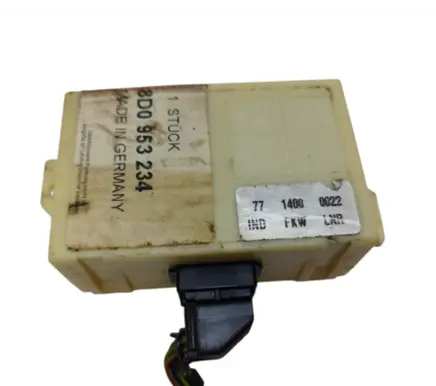 Audi A8 S8 D2 4D Immobilizer control unit/module 8D0953234