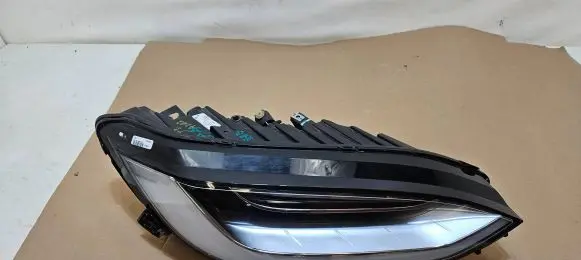 Tesla Model X Headlight/headlamp 103431900B 07J202016 0019744250770001