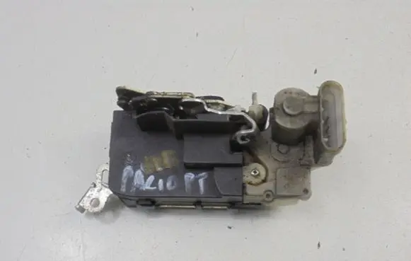 Fiat Palio Rear door lock