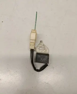 Toyota Avensis T250 Sensor 9008088002