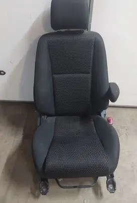 Toyota Corolla Verso AR10 Front passenger seat 