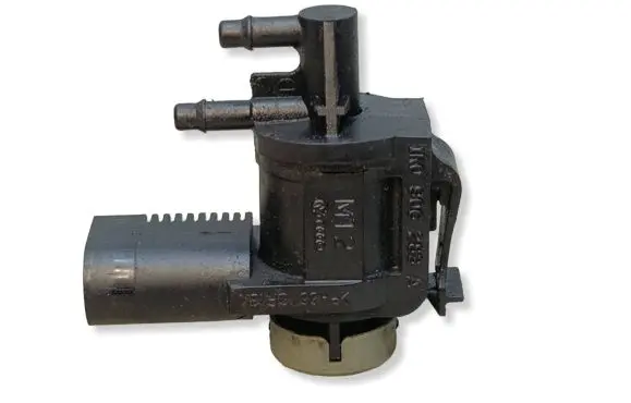 Audi A6 S6 C6 4F Turbo solenoid valve 1K0906283A