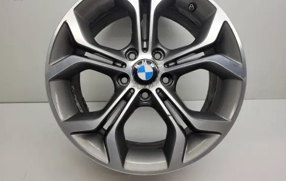 BMW X4 F26 R18 alloy rim 6862889AUTOFROST