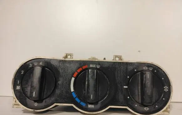 Mercedes-Benz Vito Viano W638 Climate control unit 133302Z 6465
