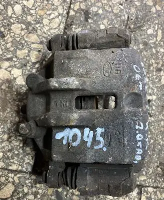 KIA Carens II Front brake caliper