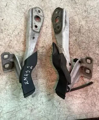 Renault Master III Engine bonnet/hood hinges 654000006R