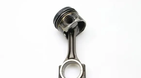 Volkswagen PASSAT B6 Piston with connecting rod 03L101K