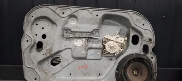 Ford Focus Front window lifting mechanism without motor 4M51A203A29BJ