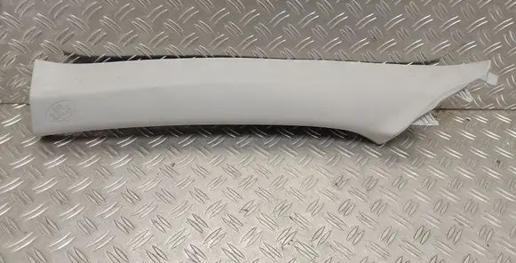 Toyota RAV 4 (XA40) (A) pillar trim 6222042050