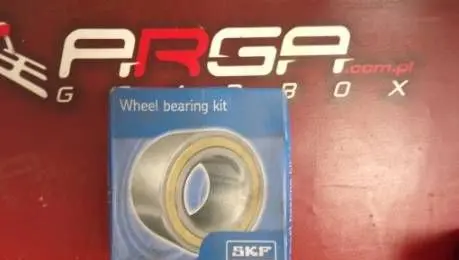 Renault Kangoo I Rear wheel ball bearing VKBA976 7318575794606