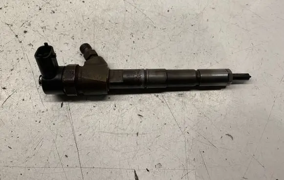 Opel Signum Fuel injector 0445110159 8ART82B6A 1414