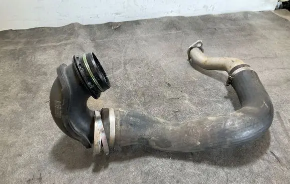 Opel Insignia A Intercooler hose/pipe