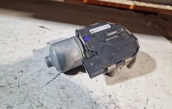 Skoda Octavia Mk3 (5E) Wiper motor 1397220650