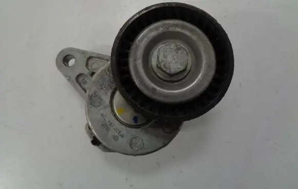 Volkswagen Tiguan Timing belt tensioner 04L903315D