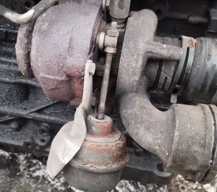 Skoda Octavia Mk2 (1Z) Turbo 038253016