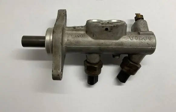 Volvo S80 Master brake cylinder 9173028