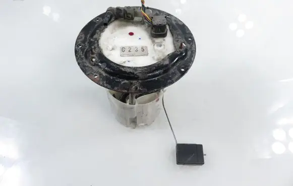 Mazda 5 In-tank fuel pump
