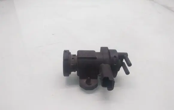 Peugeot 406 Turbo solenoid valve 9635704330