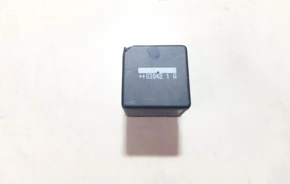 Ford Focus Other relay 2s7t148192aa v23136b1x66