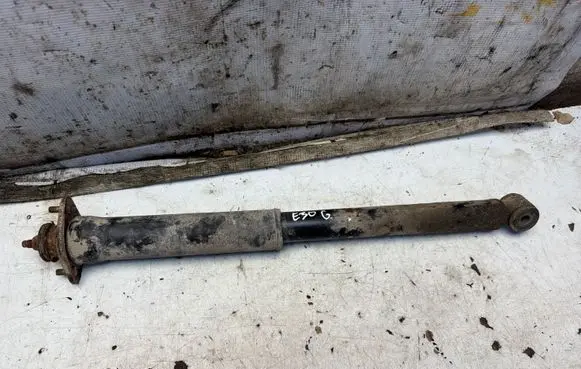 BMW 3 E30 Rear shock absorber/damper
