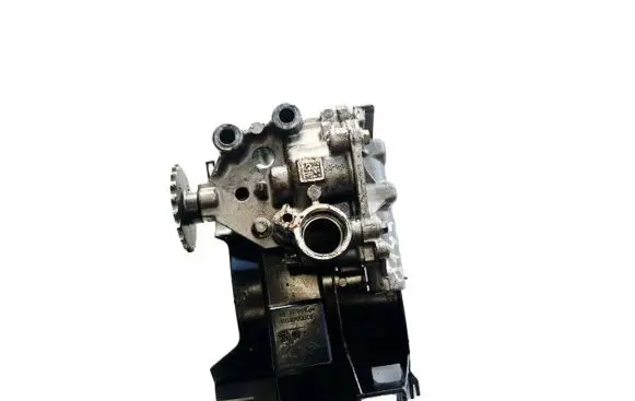 Renault Koleos I Oil pump 8200845633