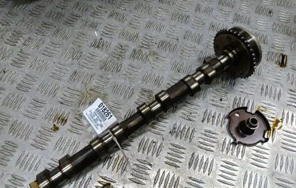 BMW X3 E83 Camshaft 