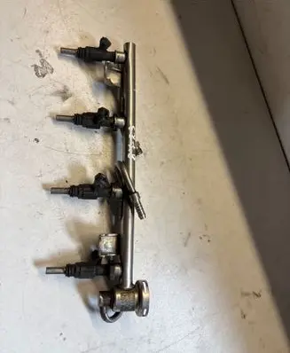 Volkswagen PASSAT B5 Fuel injectors set 06B133631