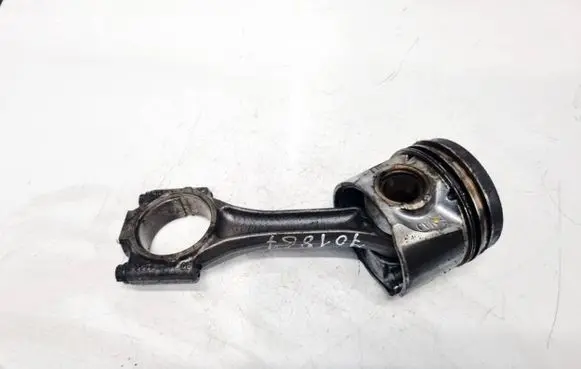Skoda Fabia Mk1 (6Y) Piston with connecting rod