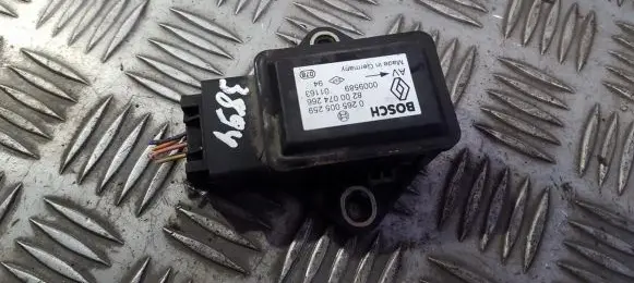 Renault Scenic I ESP acceleration yaw rate sensor 0265005259 8200074266