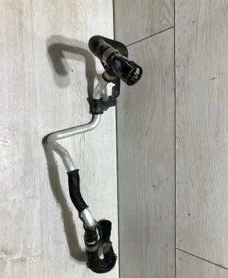 Ford Kuga III Engine coolant pipe/hose lx618d011hcc