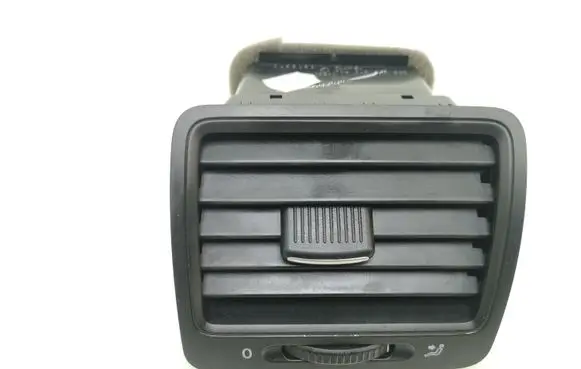 Volkswagen Jetta V Dashboard side air vent grill/cover trim 1K0819704 1K0819710