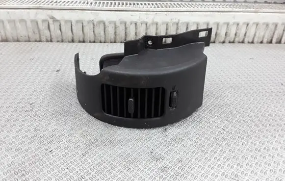 Nissan Navara D40 Dashboard side air vent grill/cover trim