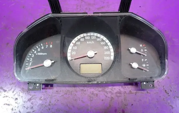 KIA Sportage Speedometer (instrument cluster) 