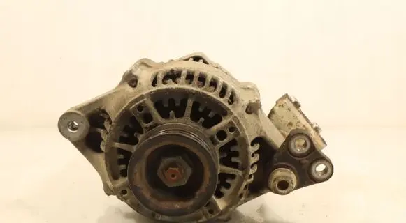 Suzuki Swift I Generator/alternator 