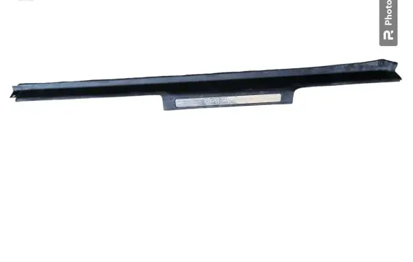 Mercedes-Benz R W251 Front sill trim cover A2516800135