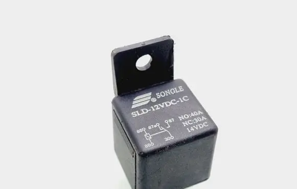 Toyota Proace Seat heating relay SLD12VDC1C
