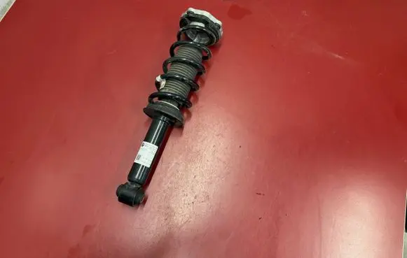 BMW X3 G01 Rear shock absorber with coil spring 6871801 33506871801