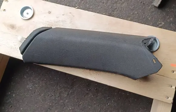 Audi Q5 SQ5 (C) pillar trim 80A867288B 2018063533 90120671